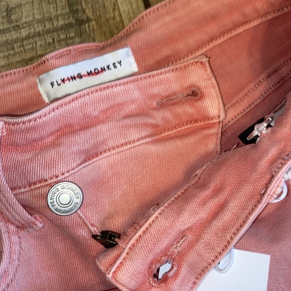 🆕 Flying monkey Baylor Criss Cross Straight Crop Jeans - Picture 11 of 12